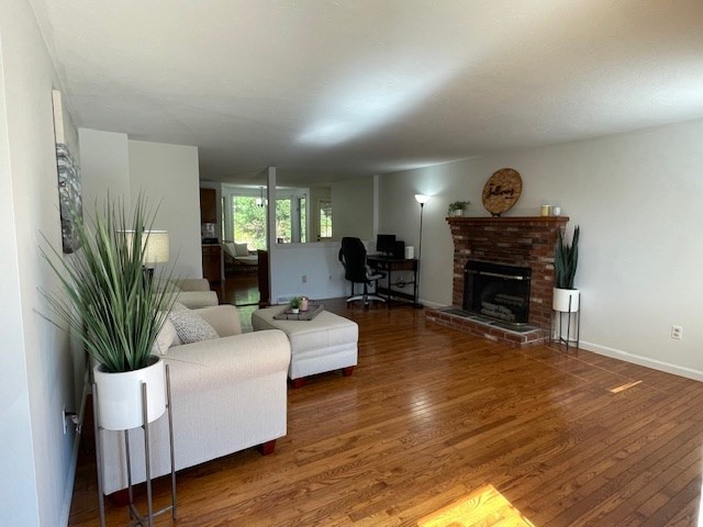 54 Michael Road 33