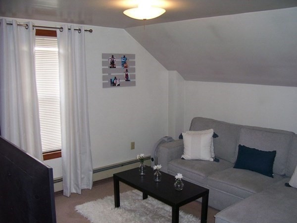 13 Spring St, Milford, MA Photo #14