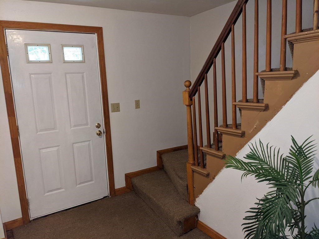 13 Spring St, Milford, MA Photo #12
