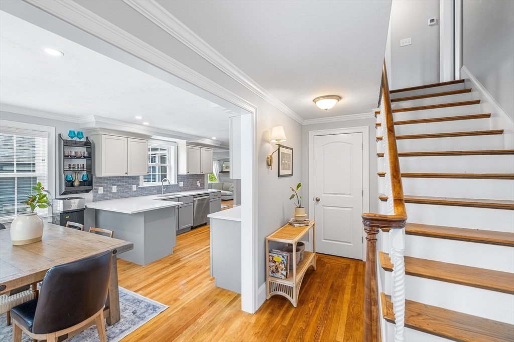 314 W Main St
