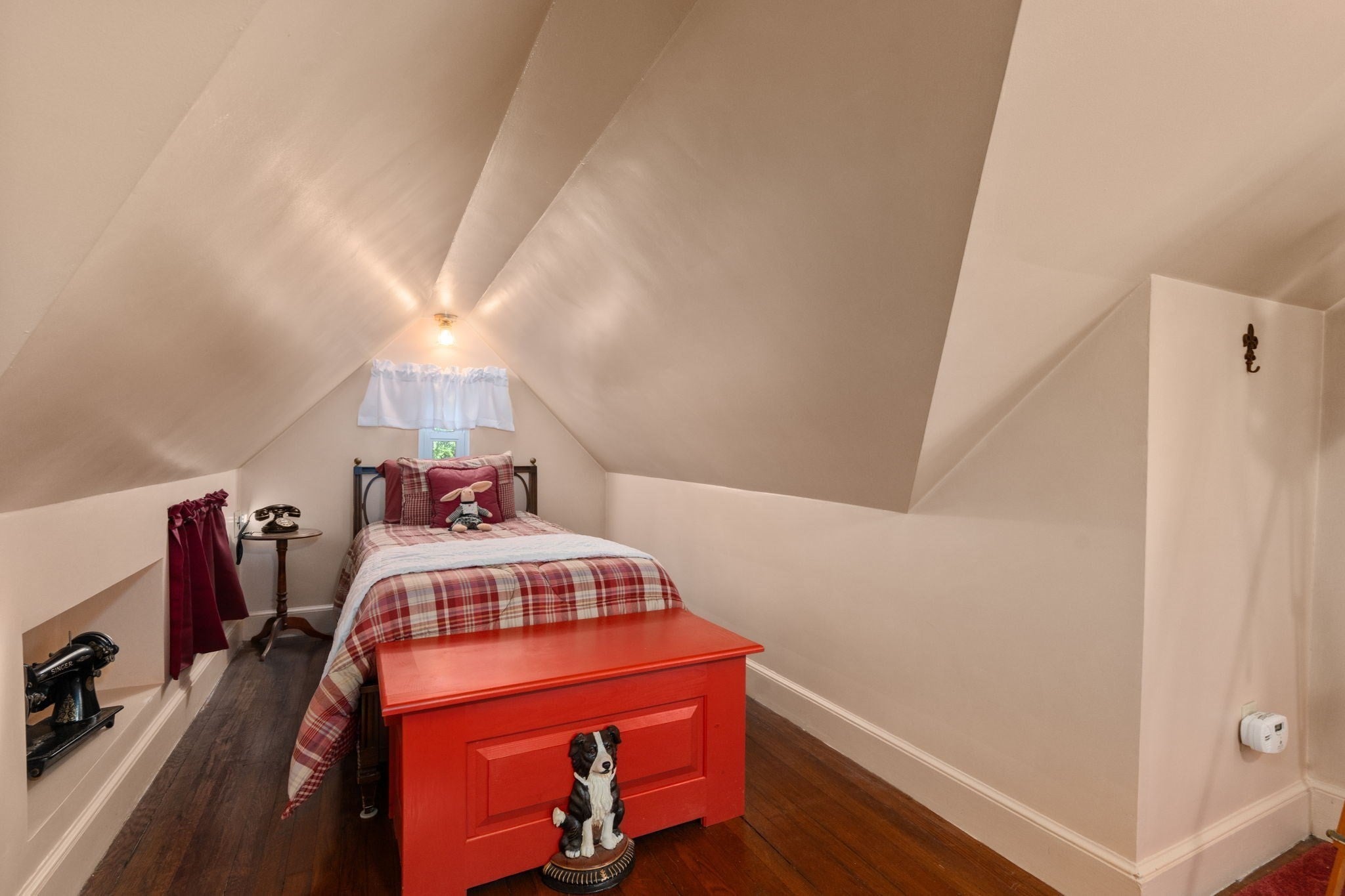 122 Austin St, Newton, MA, 122 Austin St, Newton, MA Photo #22