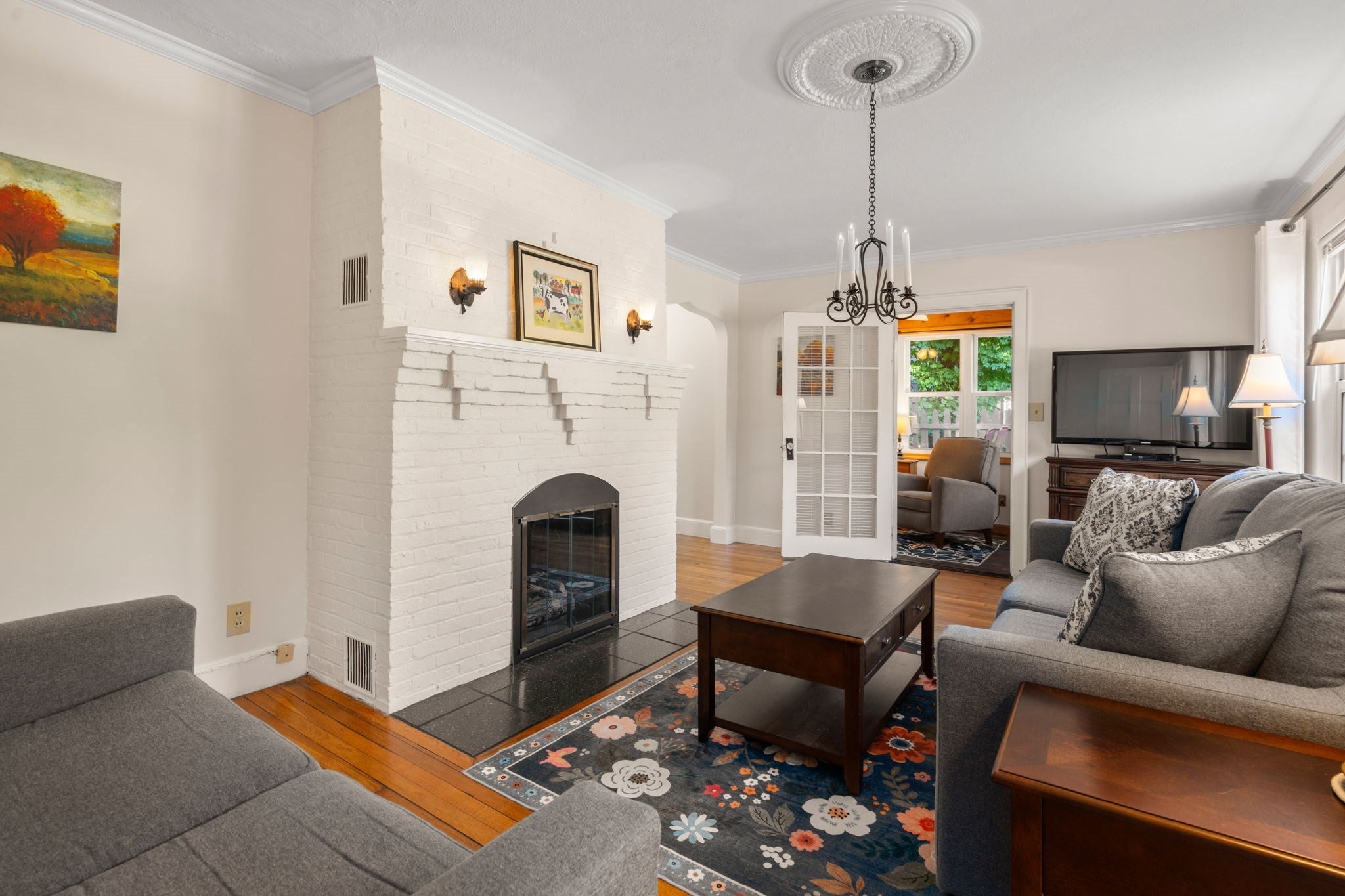 122 Austin St, Newton, MA, 122 Austin St, Newton, MA Photo #5