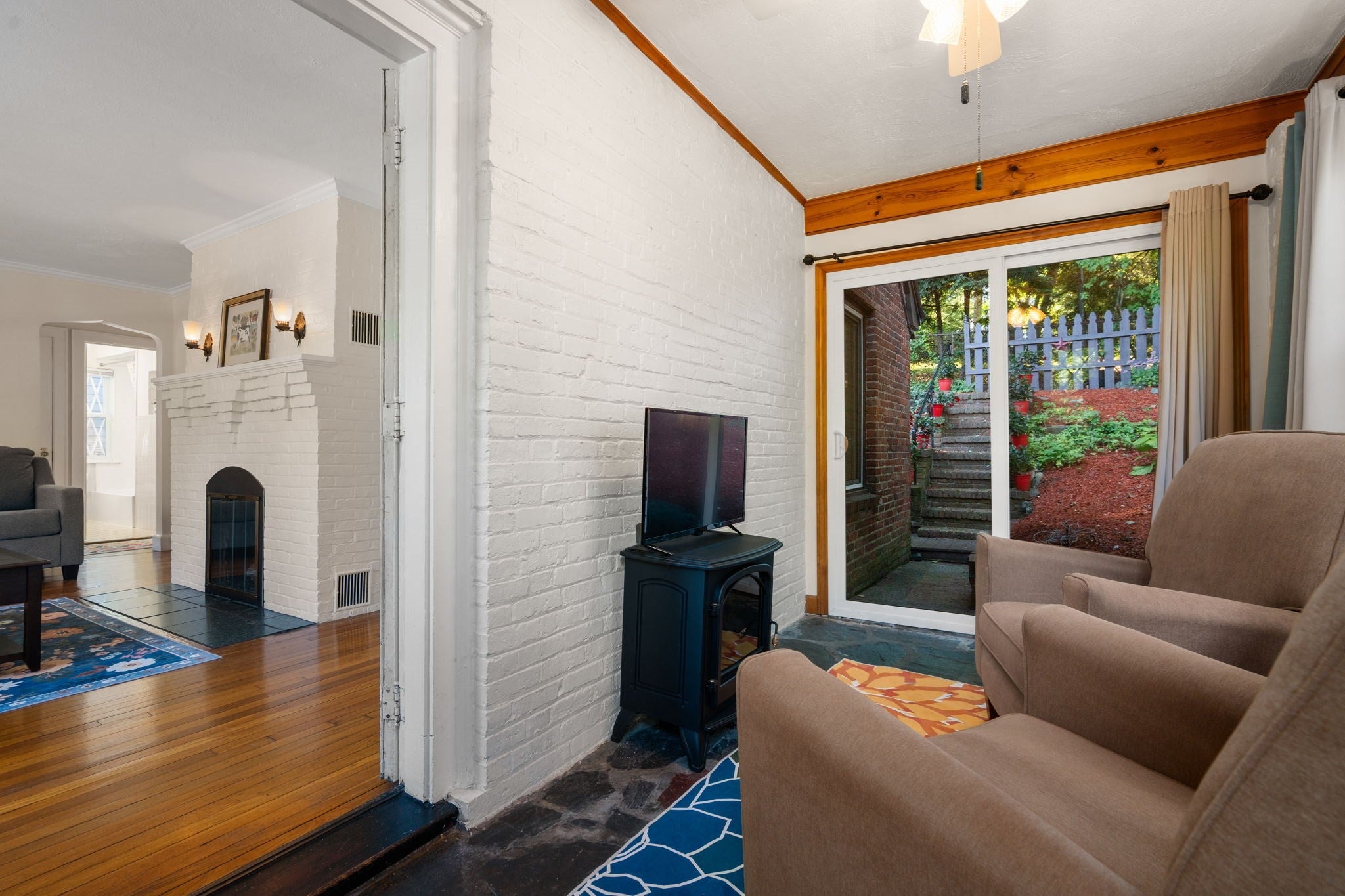 122 Austin St, Newton, MA, 122 Austin St, Newton, MA Photo #8