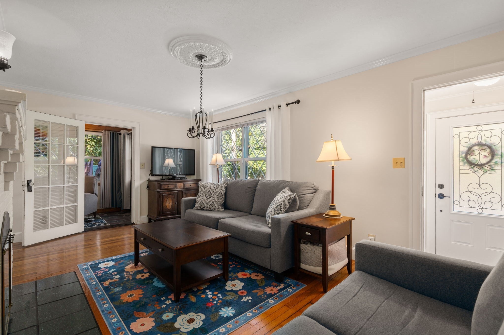 122 Austin St, Newton, MA, 122 Austin St, Newton, MA Photo #4