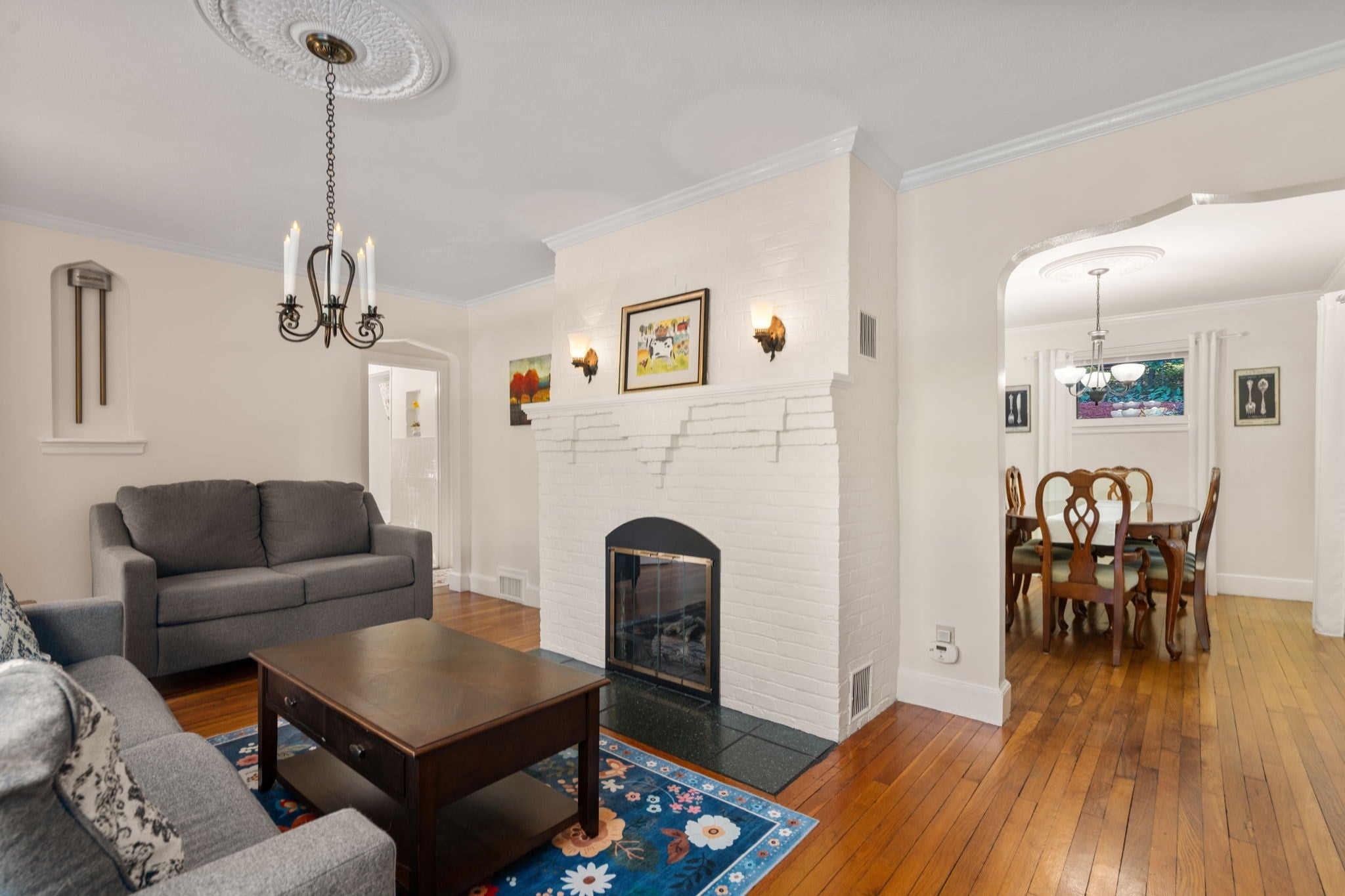122 Austin St, Newton, MA, 122 Austin St, Newton, MA Photo #3
