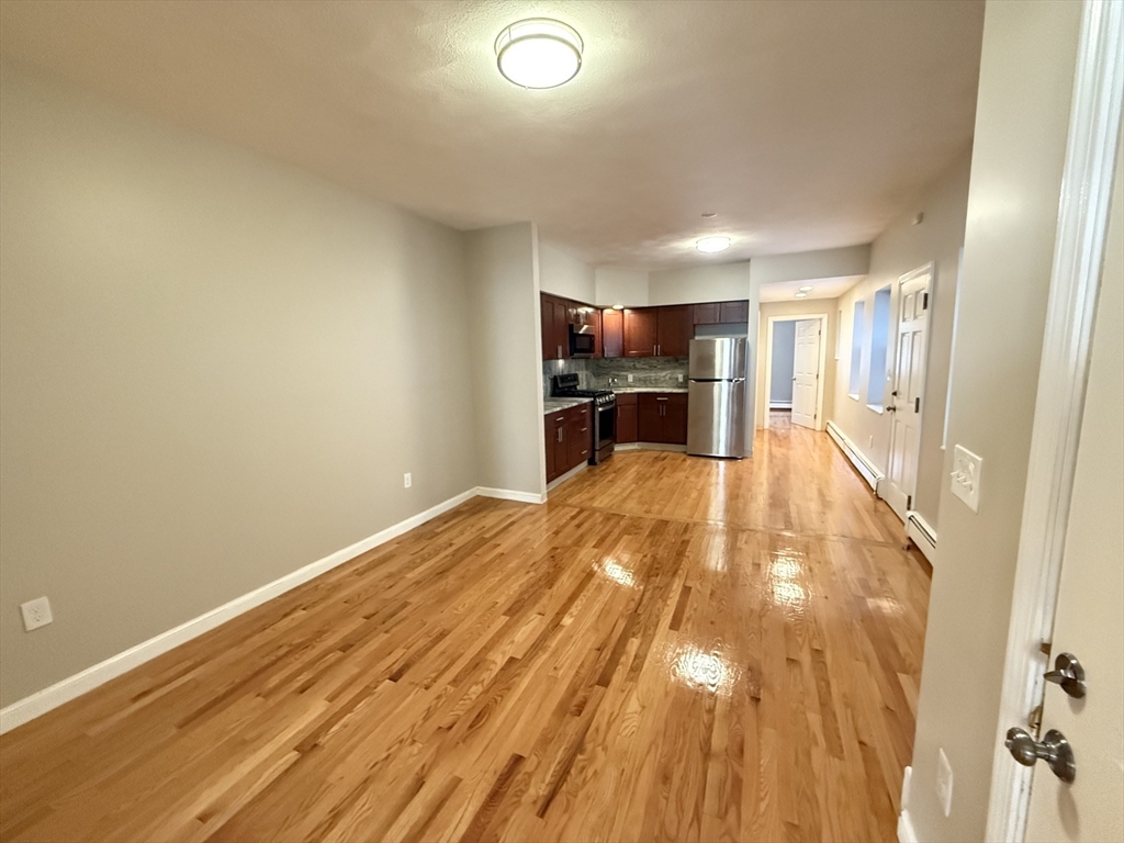 148 Chestnut Street 2
