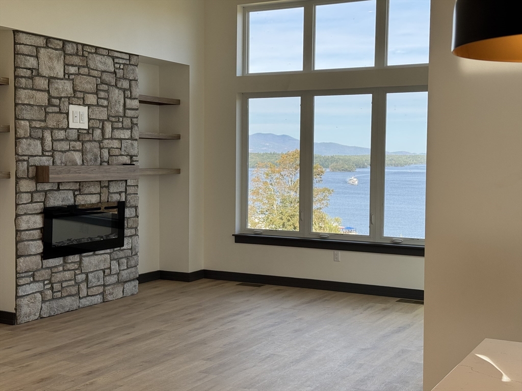 37 Vantage Point Drive 3