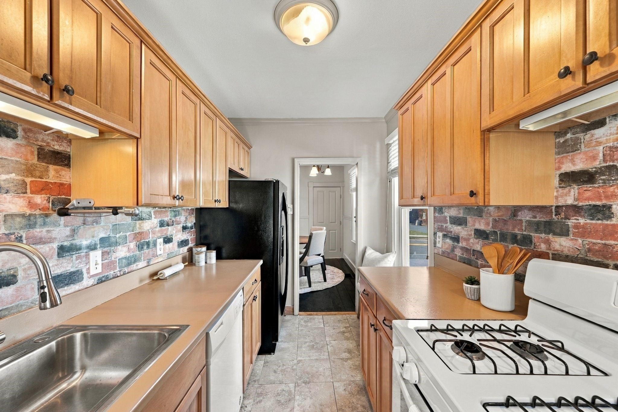 18 Kernwood Ave, Beverly, MA, 18 Kernwood Ave, Beverly, MA Photo #17