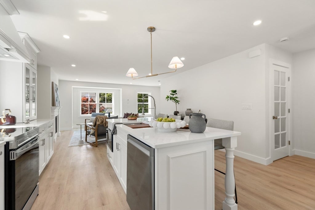 65 Dunstable Rd #B, Chelmsford, MA, 65 Dunstable Rd #B, Chelmsford, MA Photo #14