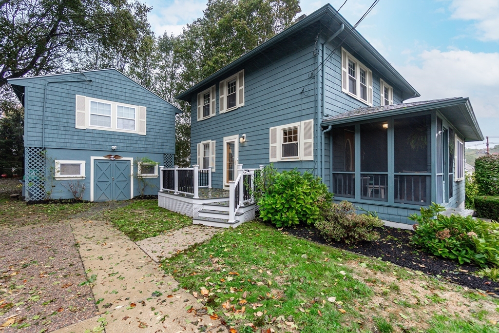 21 Spear Ave