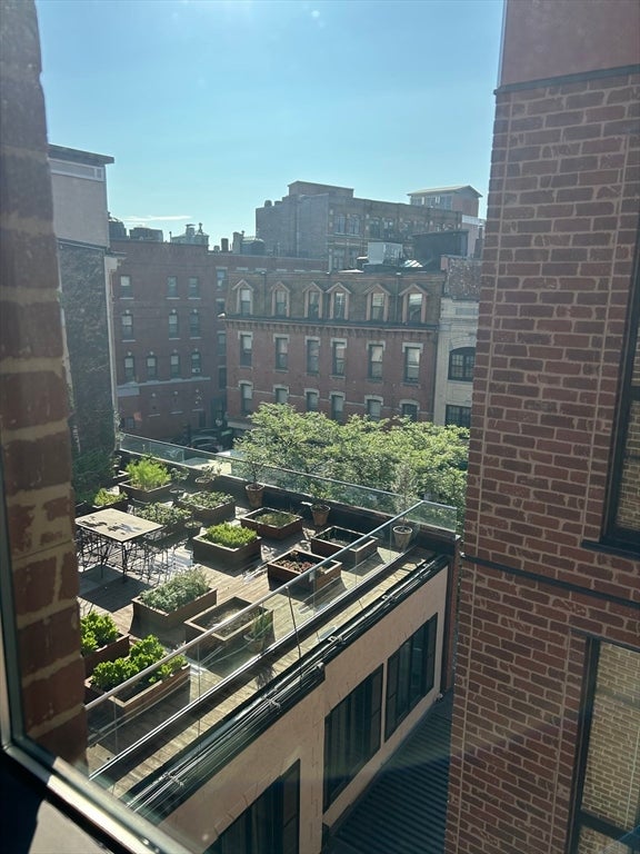 244 Hanover Street 509