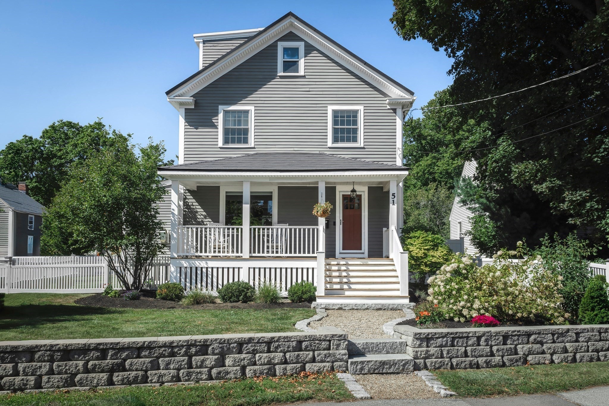 51 Topsfield Rd