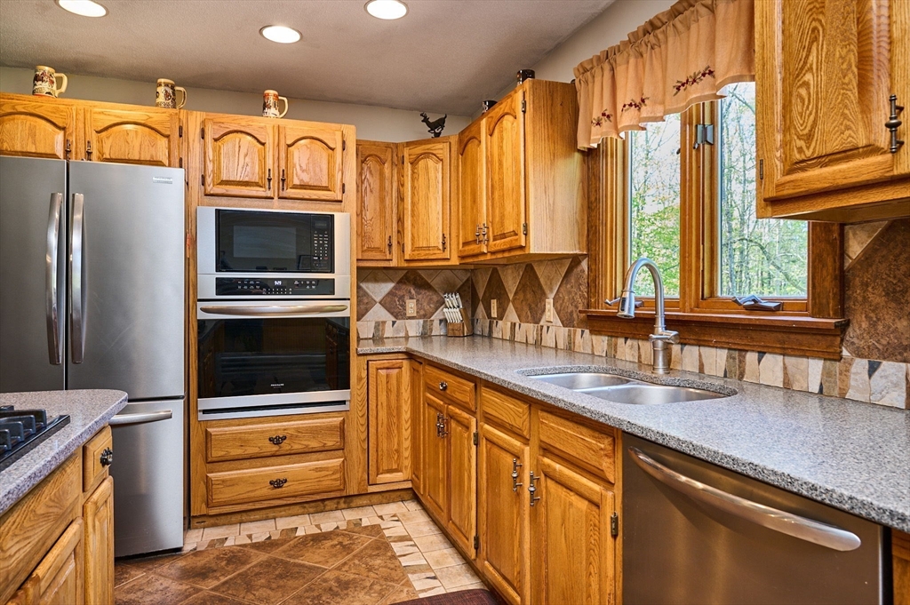 274 Goss Hill Rd, Chester, MA Photo #14