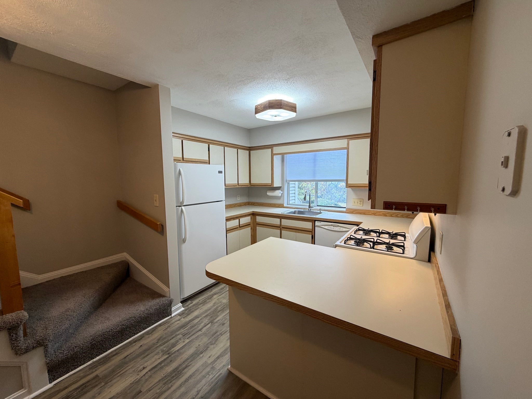100 Merrimack Ave #53, Dracut, MA, 100 Merrimack Ave #53, Dracut, MA Photo #3