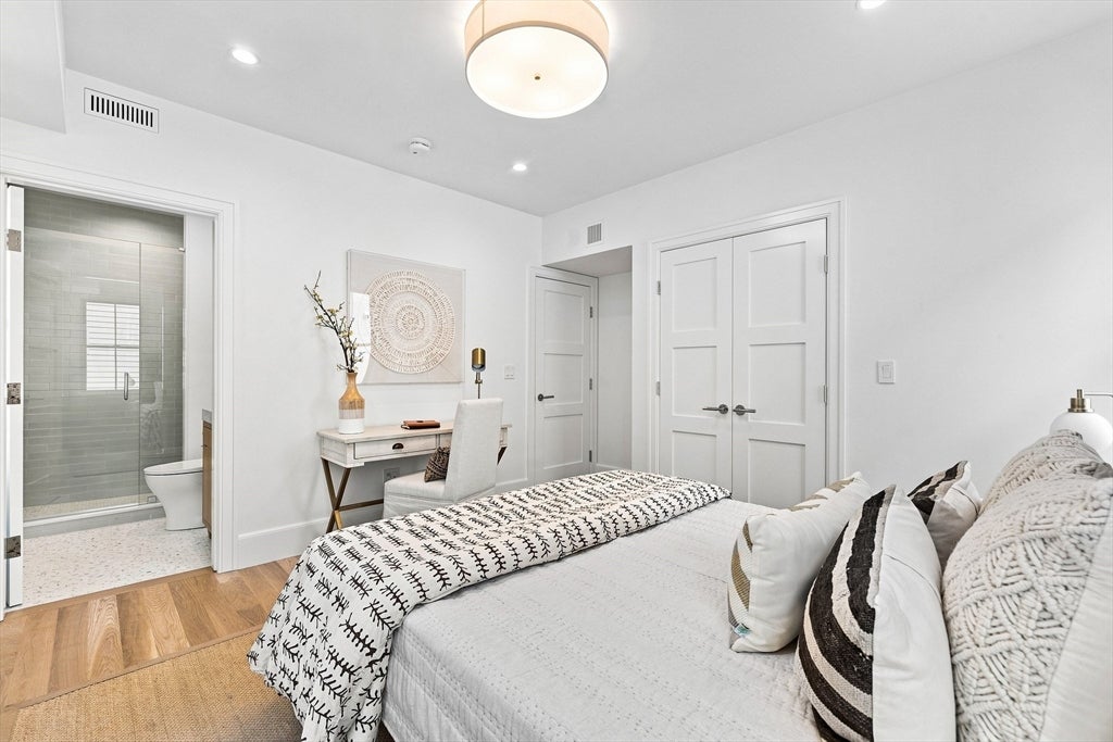 13 Hubbard Avenue, Cambridge, MA, 13 Hubbard Avenue, Cambridge, MA Photo #25