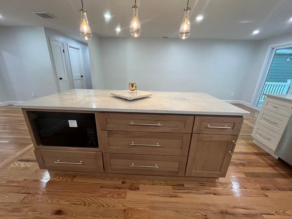 5 Carbrey Avenue, Sharon, MA, 5 Carbrey Avenue, Sharon, MA Photo #7
