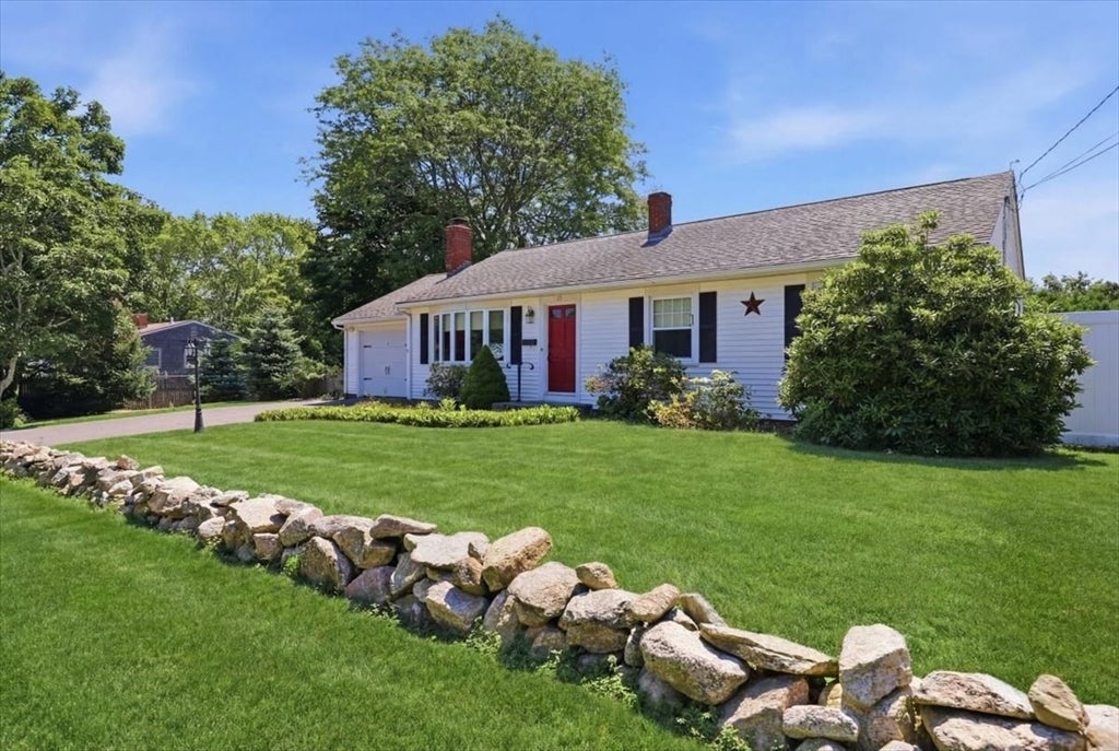 17 Green Dr