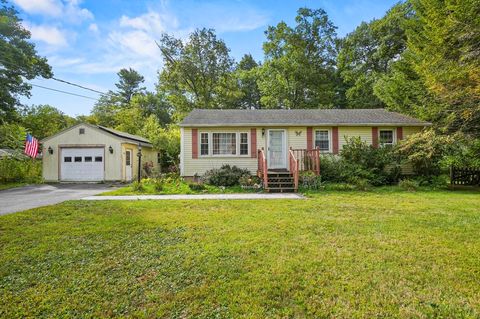 31 Rawson Avenue Thompson CT 06255