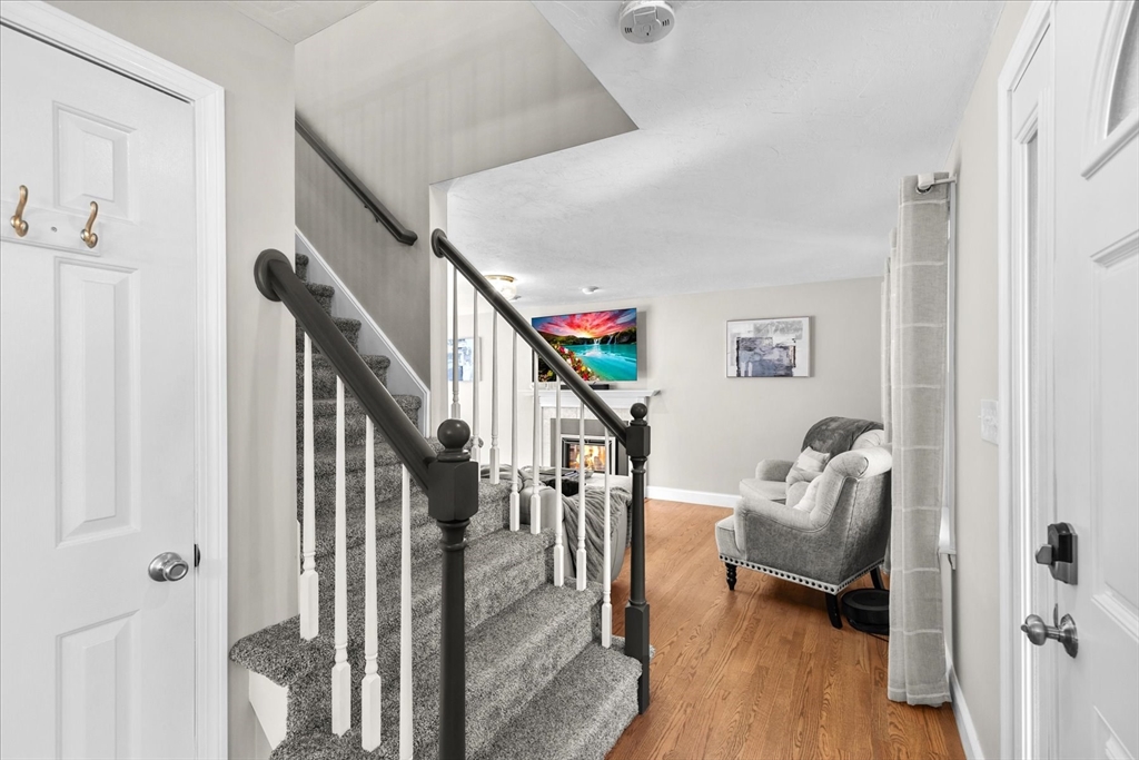 21 Cooper Dr
