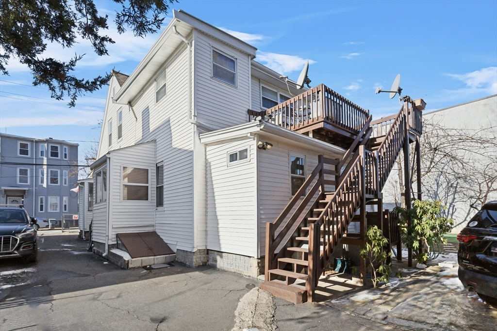 125 Buttonwood St