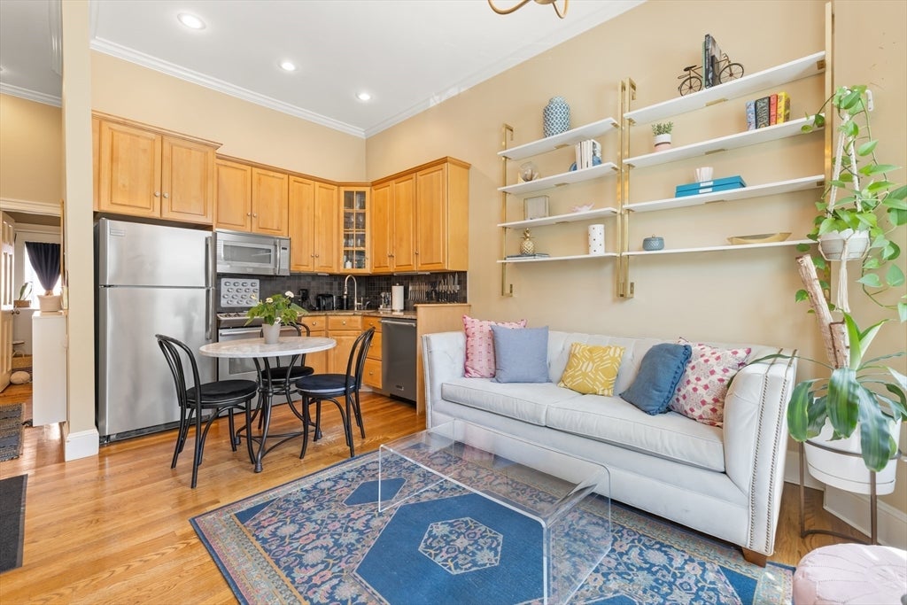 31 Hanson St #1, Boston, MA, 31 Hanson St #1, Boston, MA Photo #5