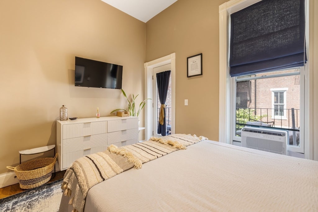 31 Hanson St #1, Boston, MA, 31 Hanson St #1, Boston, MA Photo #9