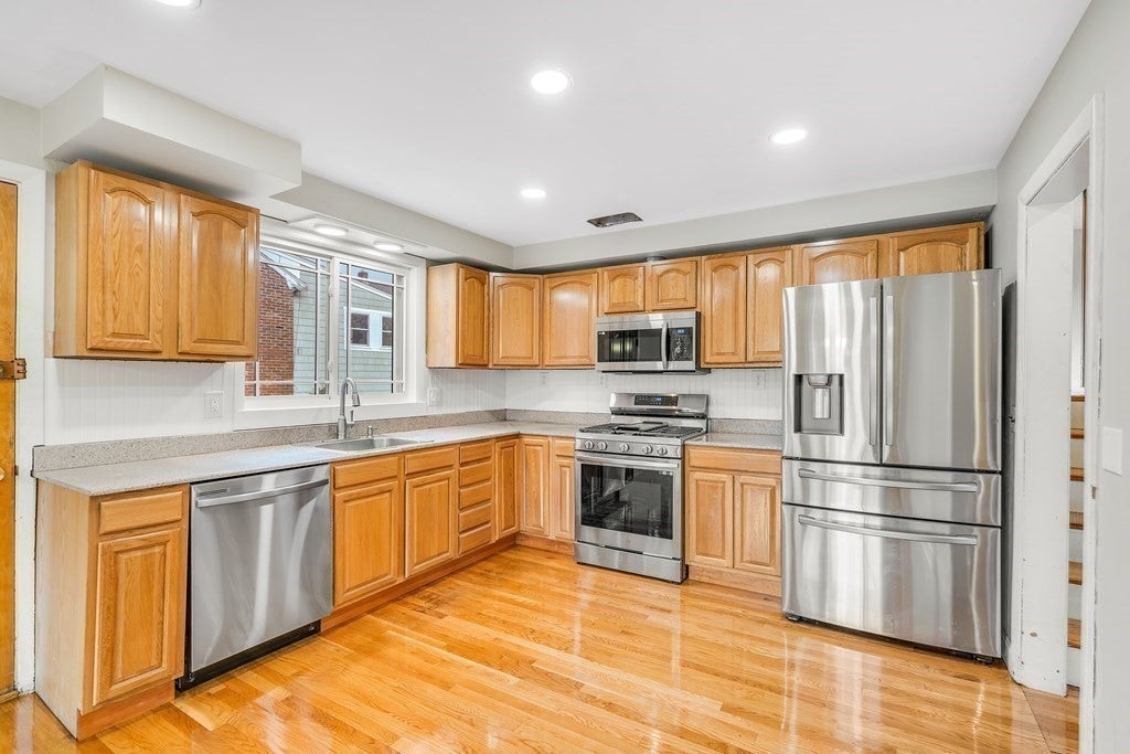 387 Lawrence Road, Medford, MA Photo #3