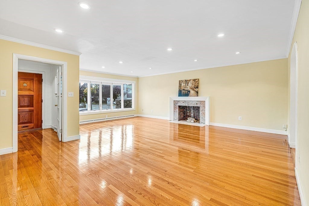 387 Lawrence Road, Medford, MA Photo #7