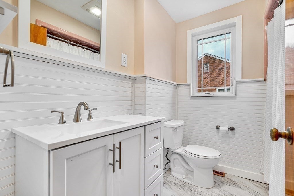 387 Lawrence Road, Medford, MA Photo #10