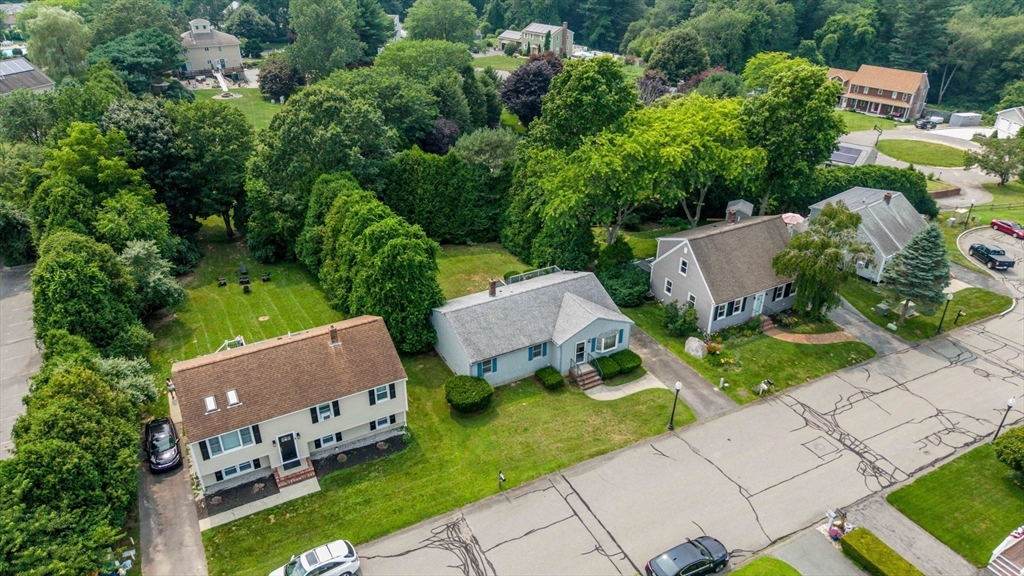52 Valley View Dr.