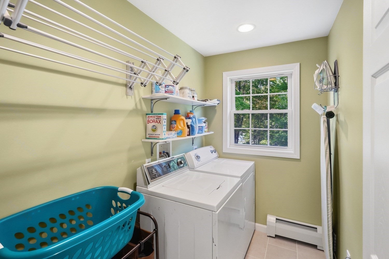 14 Oak Cir, Holden, MA Photo #26