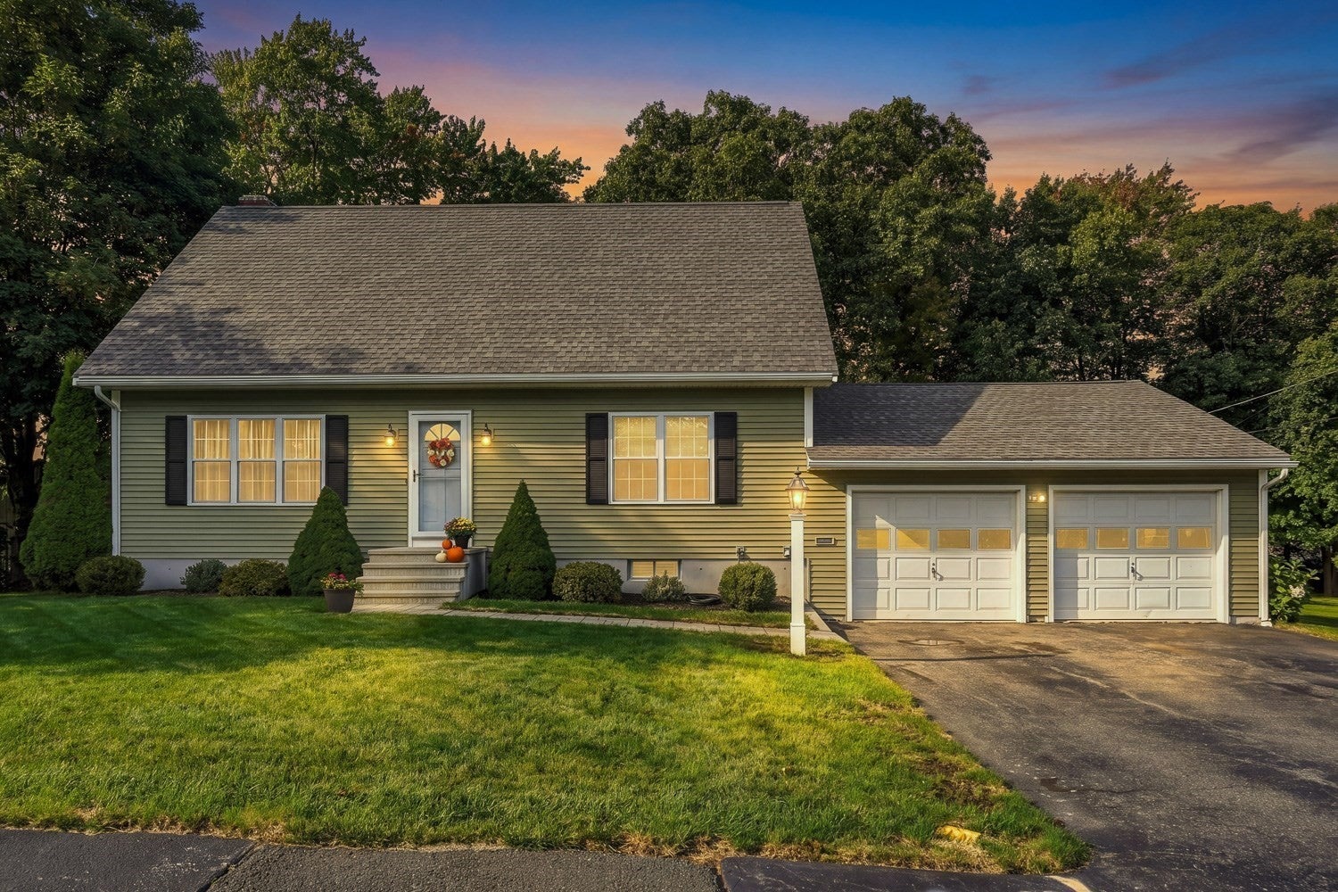 14 Oak Cir, Holden, MA Photo #40