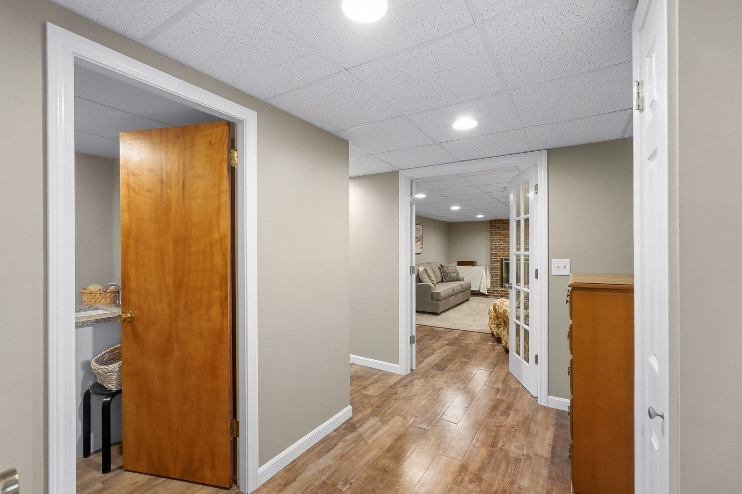14 Oak Cir, Holden, MA Photo #29