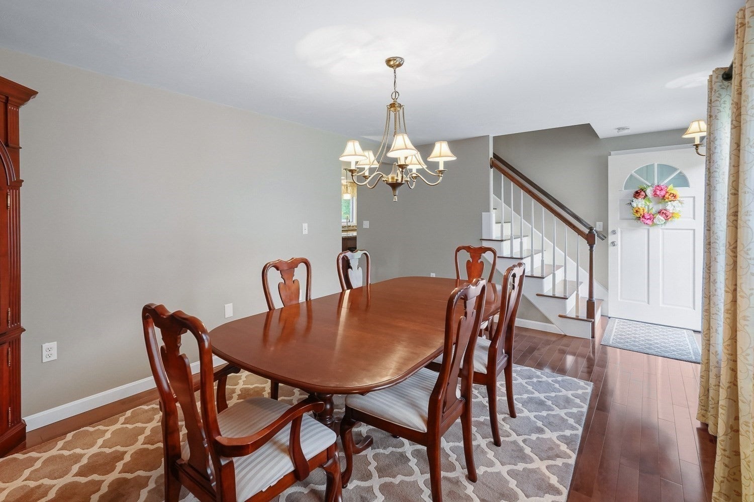 14 Oak Cir