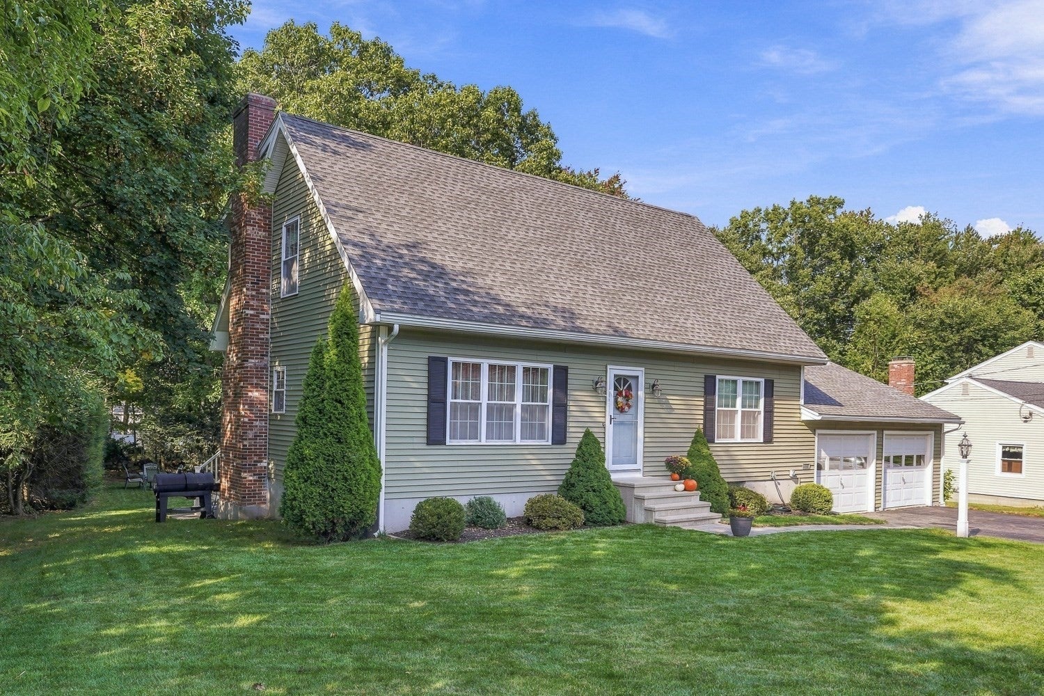 14 Oak Cir