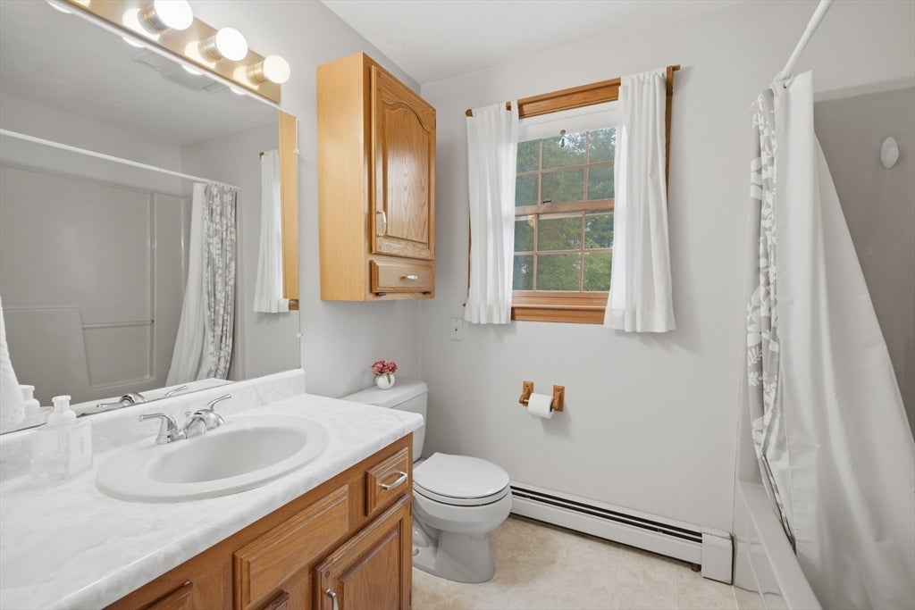 99 Overlook Dr, Raynham, MA Photo #23