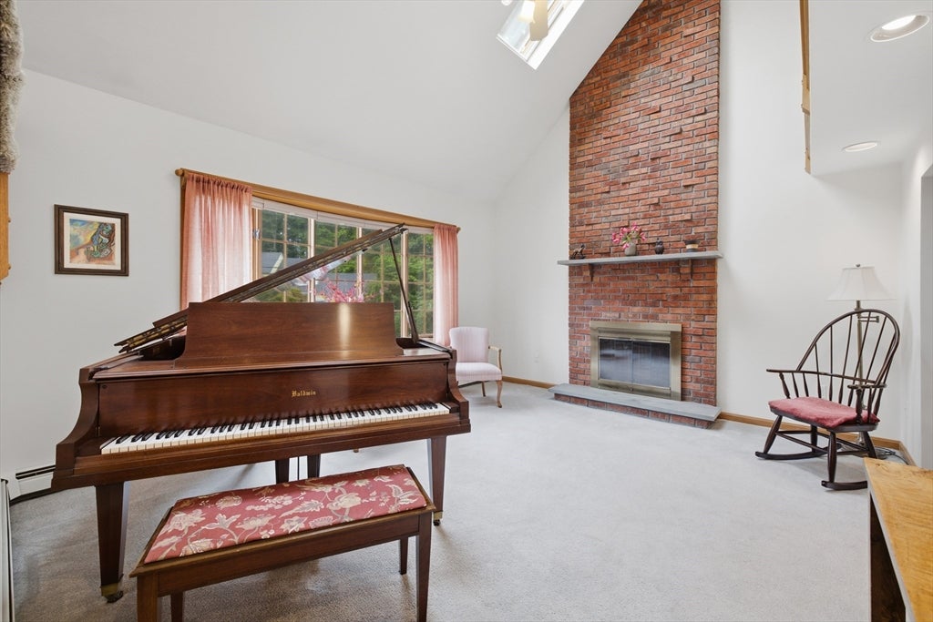 99 Overlook Dr