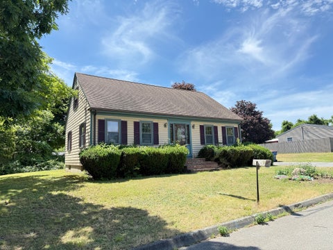Photo of 3 Pine Ave, Fairhaven, MA 02719 (MLS # 73589303)