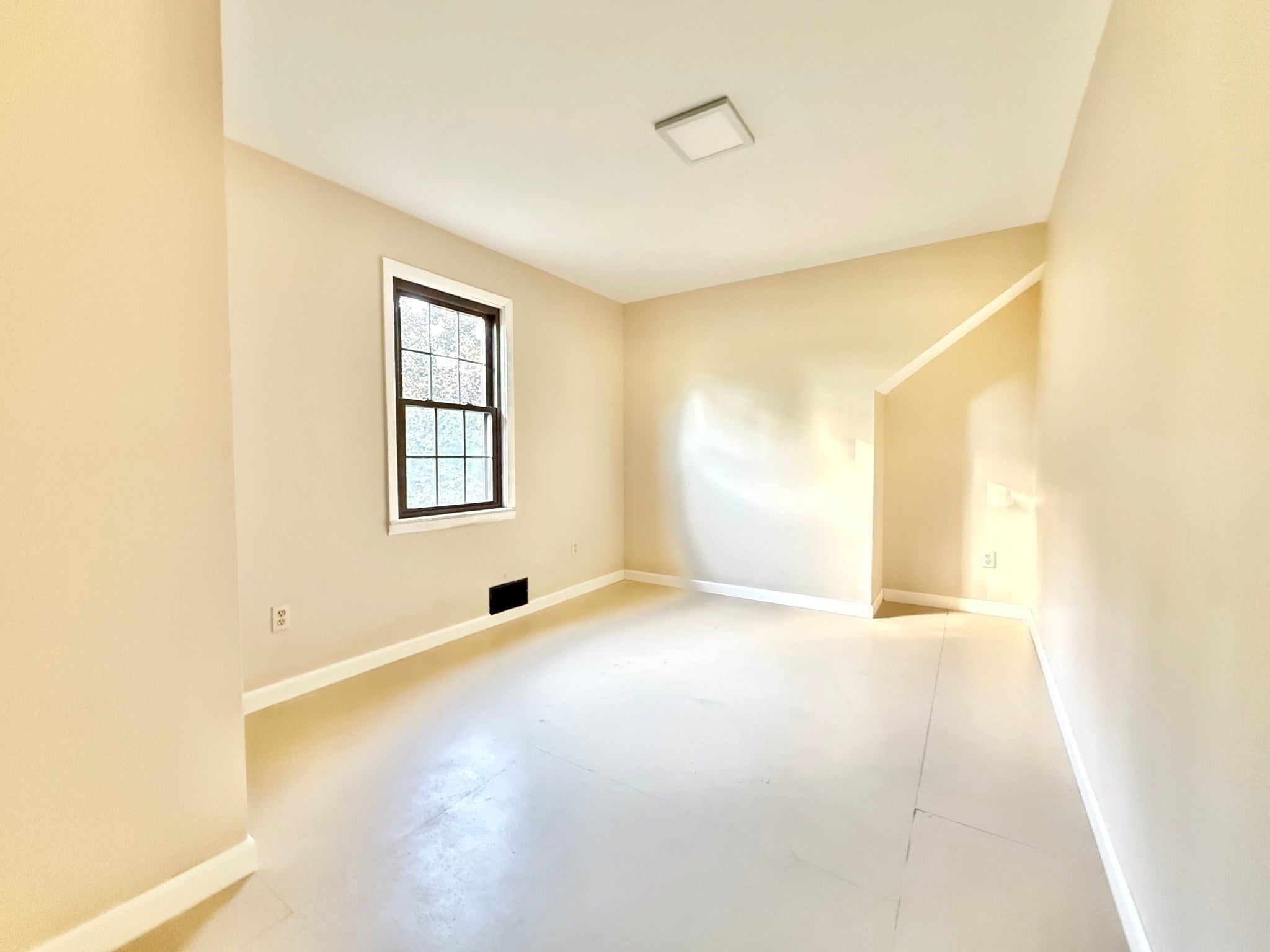 3 Pine Ave, Fairhaven, MA, 3 Pine Ave, Fairhaven, MA Photo #21