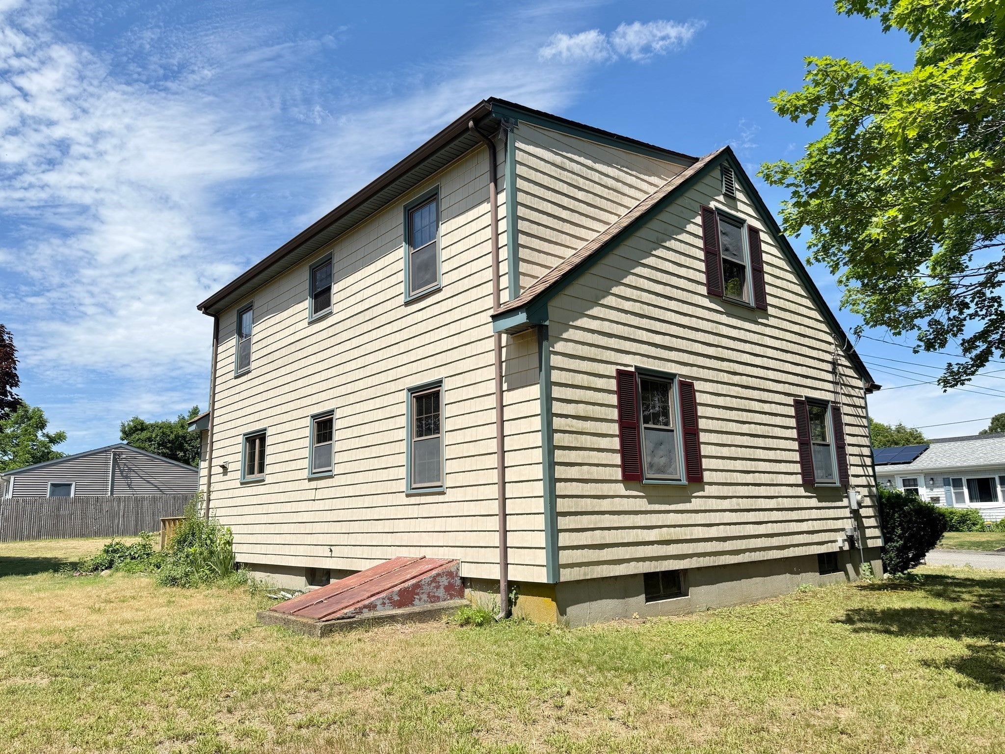 3 Pine Ave