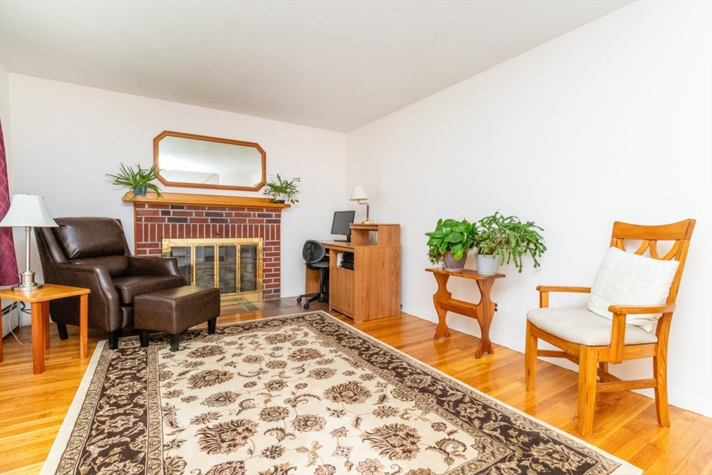 147 Glenellen Rd, Boston, MA Photo #10