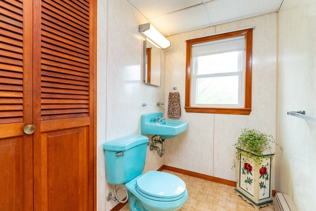 147 Glenellen Rd, Boston, MA Photo #37
