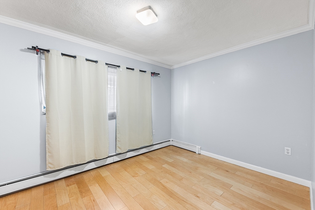 15 Walbridge St 3