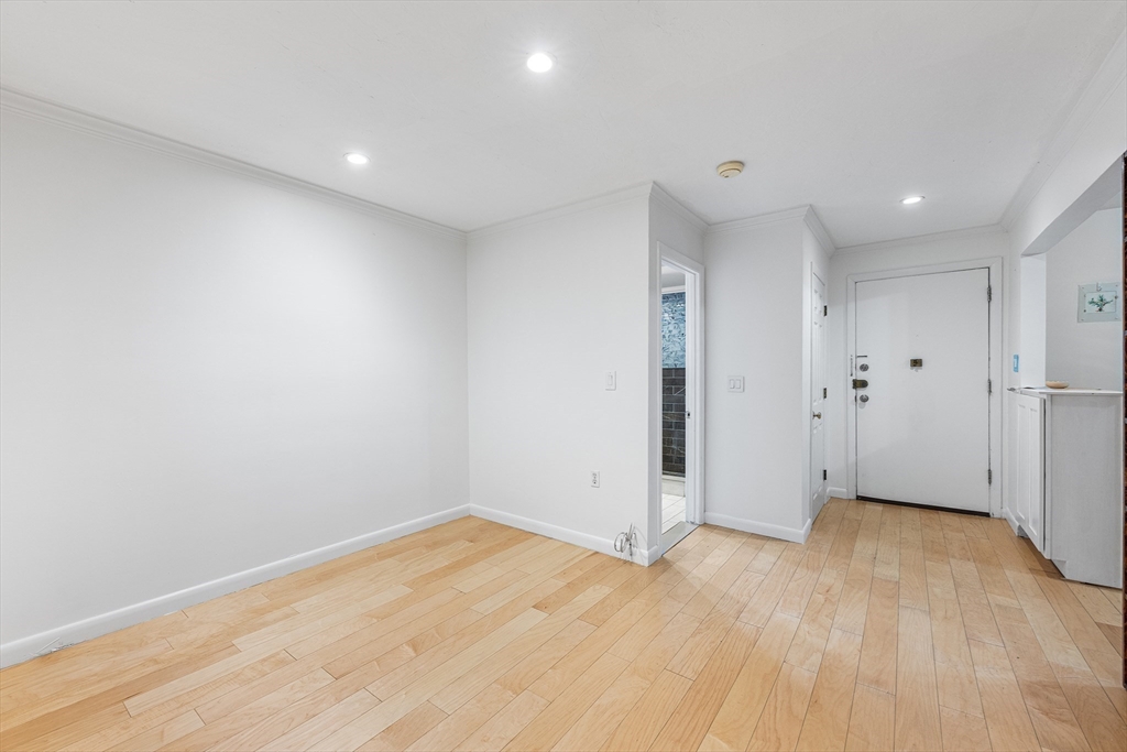 15 Walbridge St 3