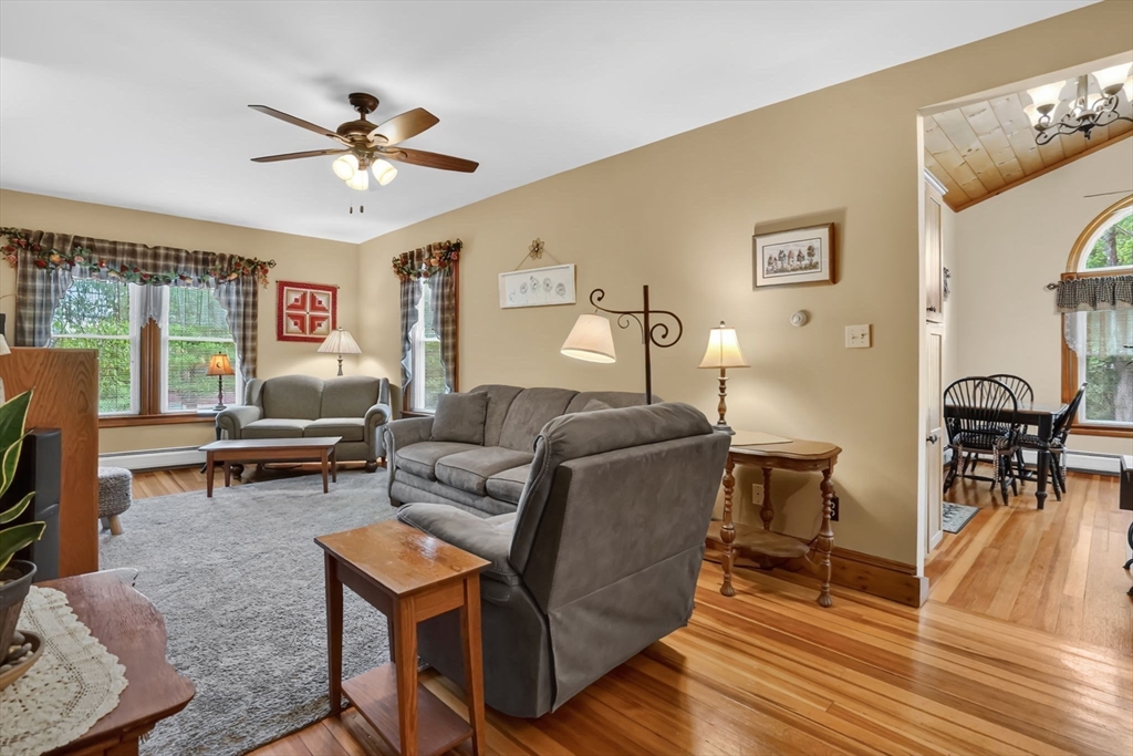 224 College Hwy, Southampton, MA, 224 College Hwy, Southampton, MA Photo #11