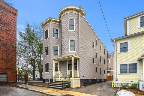 Photo of 7 Langford Park #1, Boston, MA 02119 (MLS # 73490966)