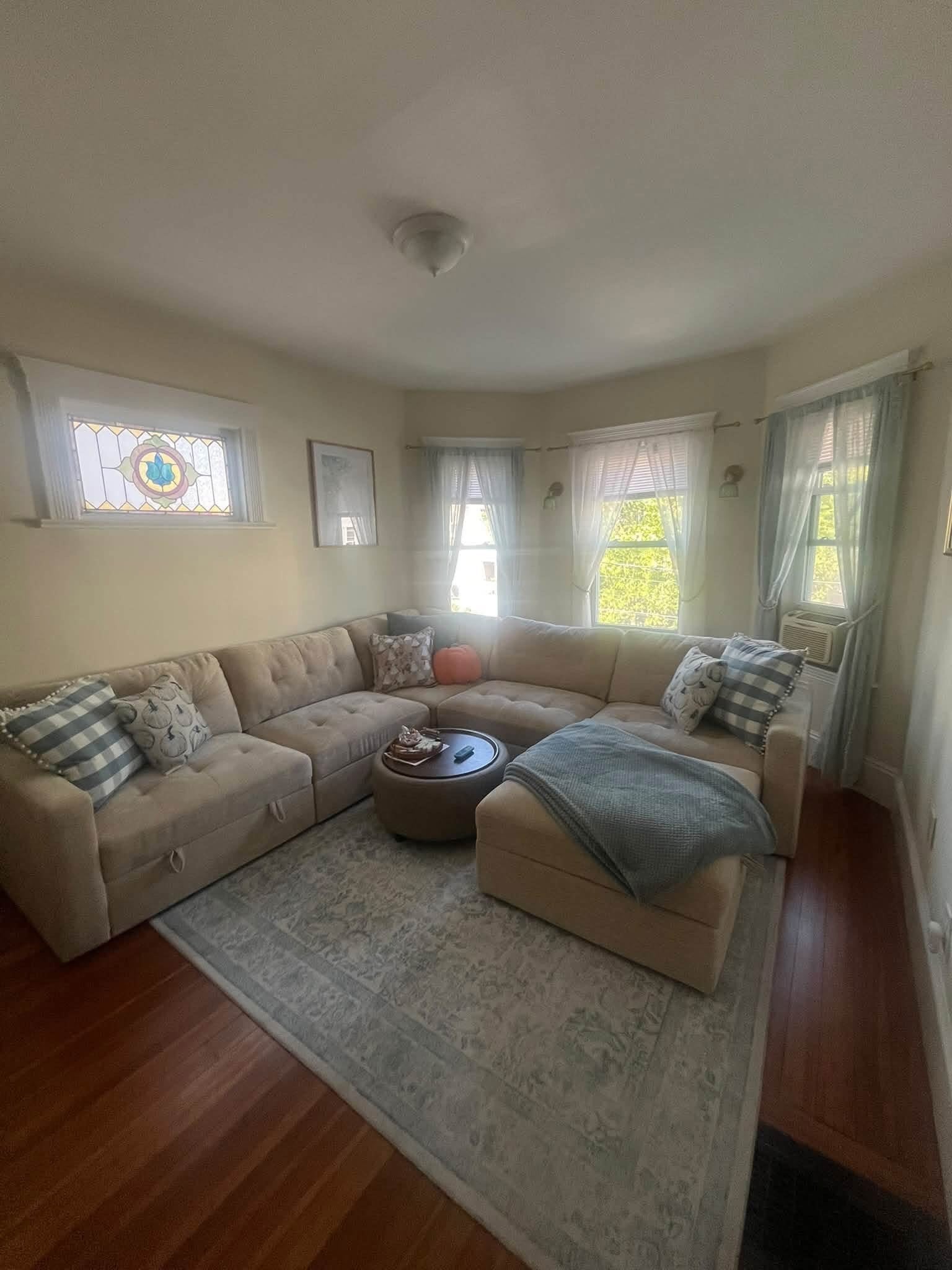 20 King St #2, Boston, MA, 20 King St #2, Boston, MA Photo #2