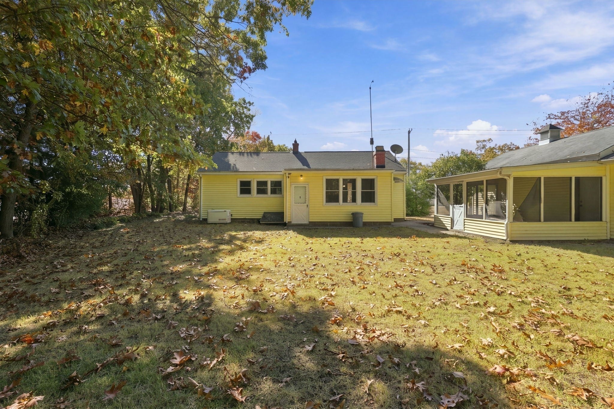 671 James St, Chicopee, MA, 671 James St, Chicopee, MA Photo #19