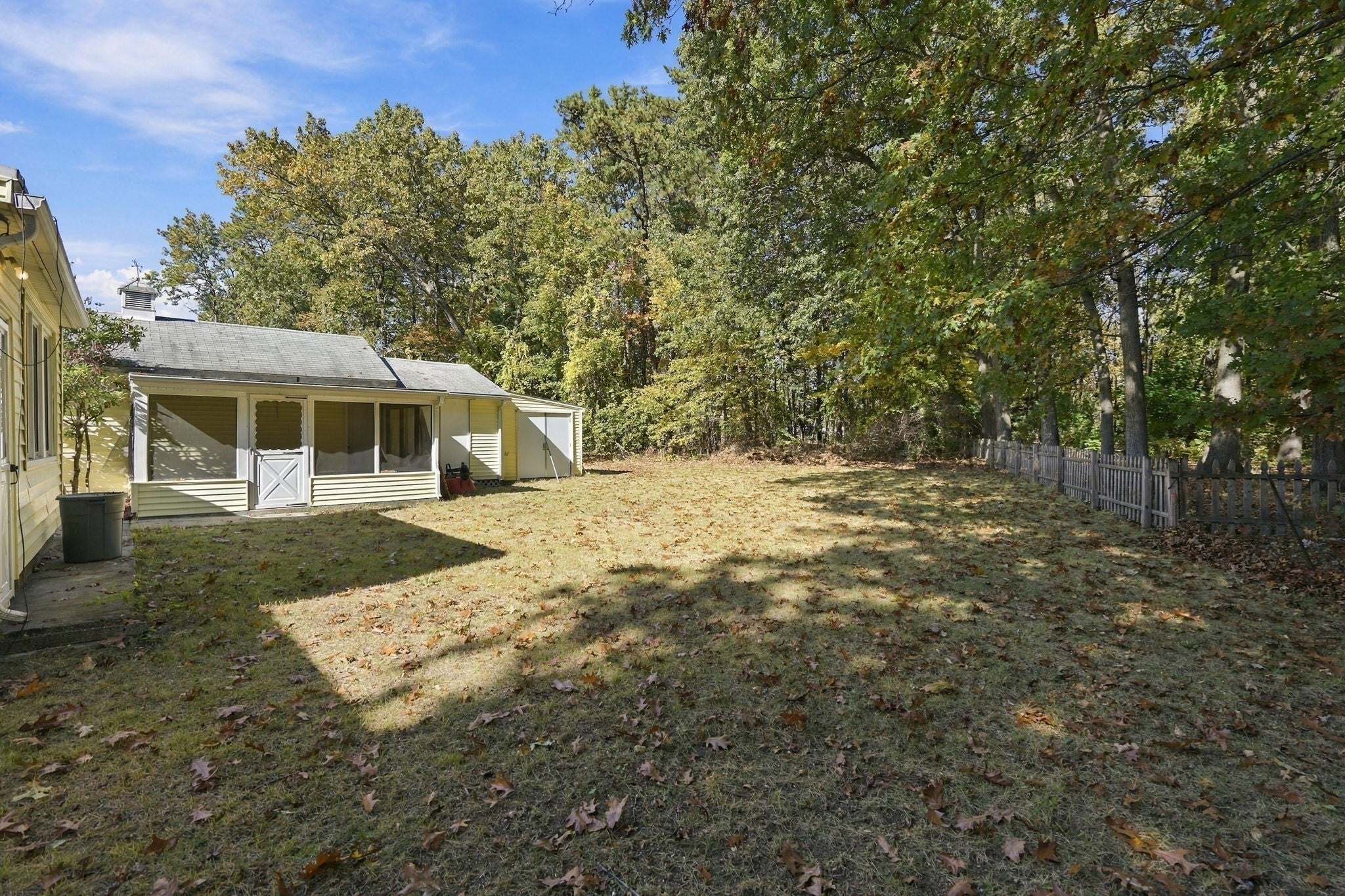 671 James St, Chicopee, MA, 671 James St, Chicopee, MA Photo #20