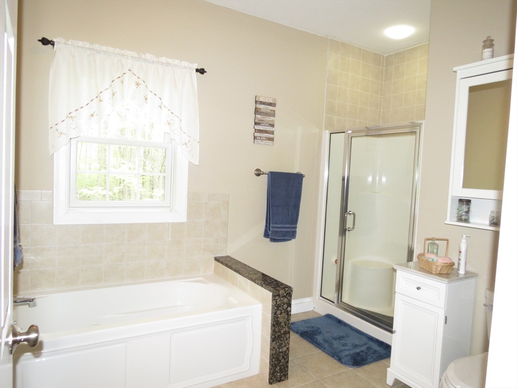12 Driftwood Lane #55, Rockland, MA Photo #11